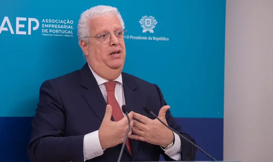 Exportações: “Portugal paga impostos a mais. As empresas estão atulhadas”