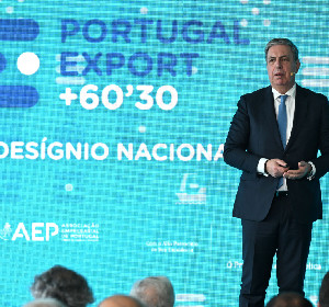 Aumentar as exportações é “desígnio nacional” e condição para a sustentabilidade económica do país